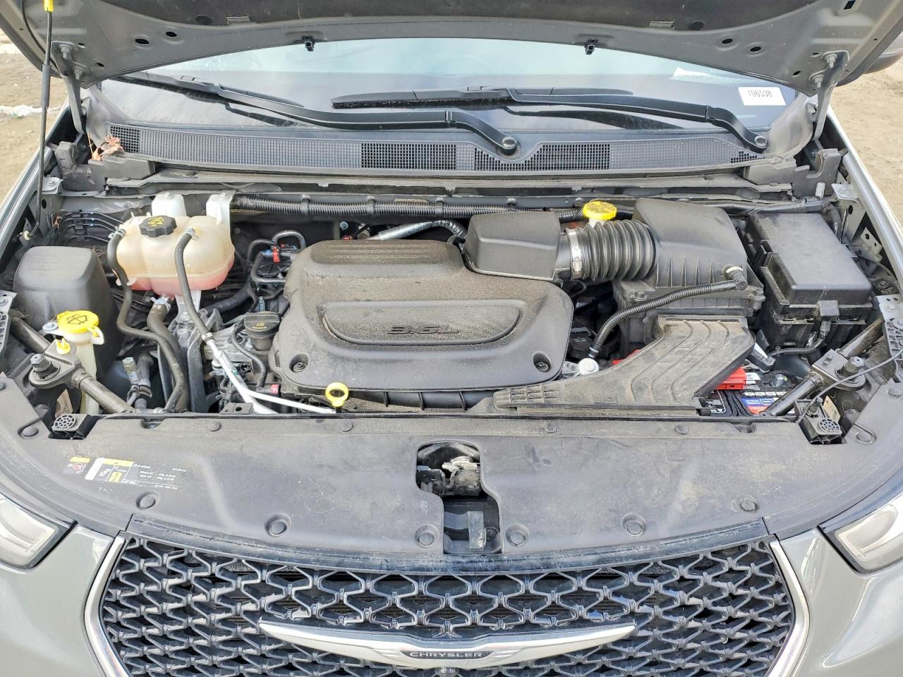 Chrysler Pacifica Touring L