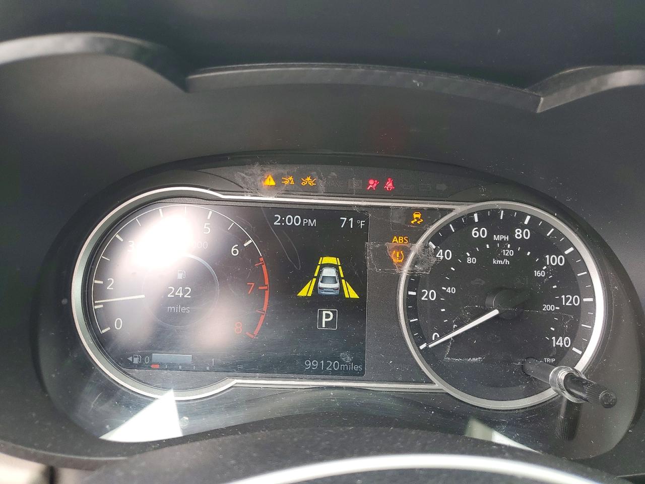 Nissan Versa Sv