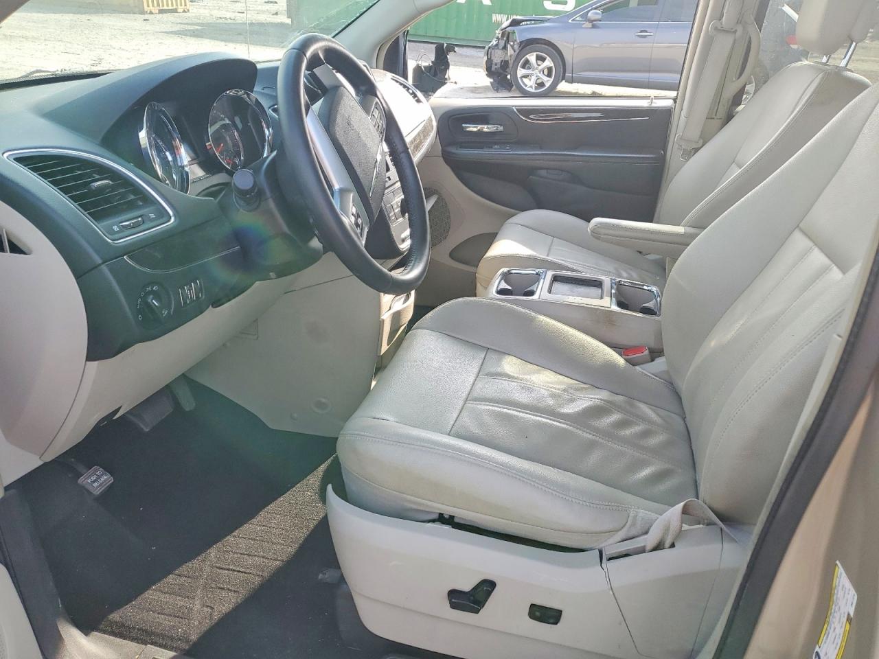Chrysler Minivan Touring