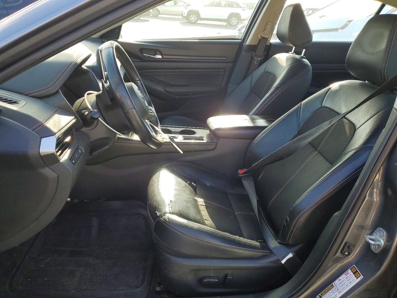 Nissan Altima Sr