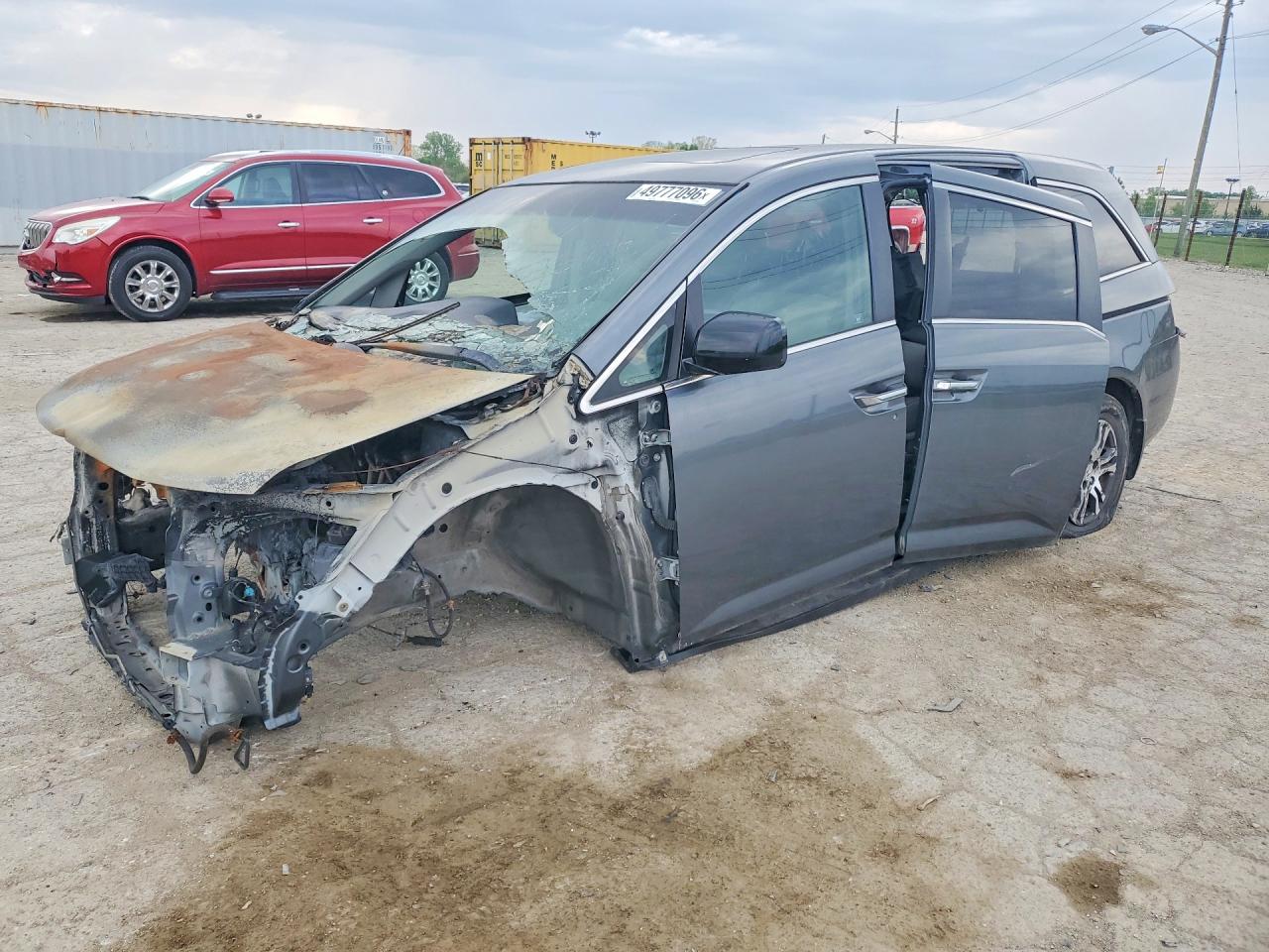 Salvage Honda Odyssey Image