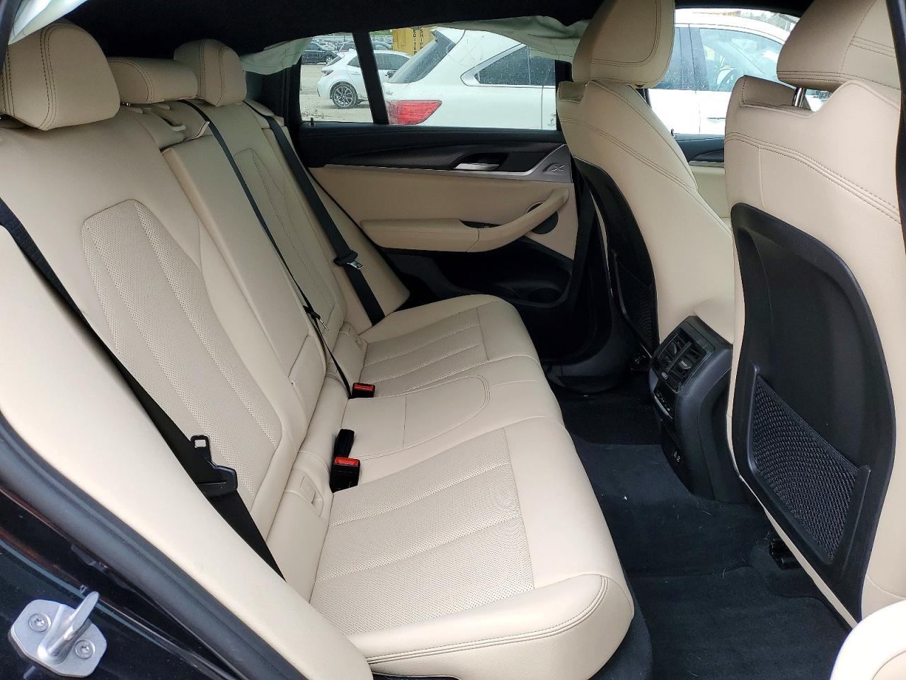 BMW X Series M40i