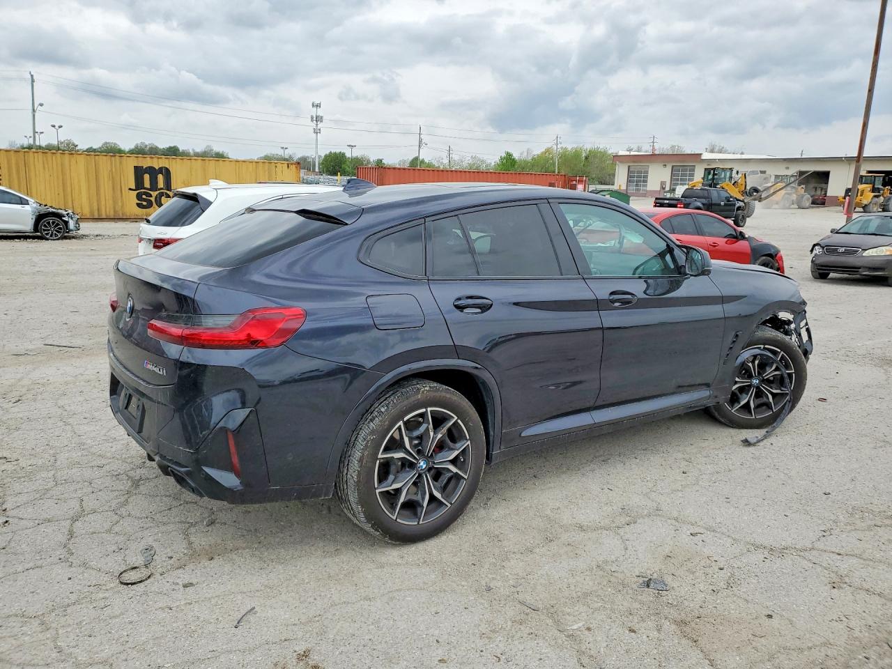 BMW X Series M40i