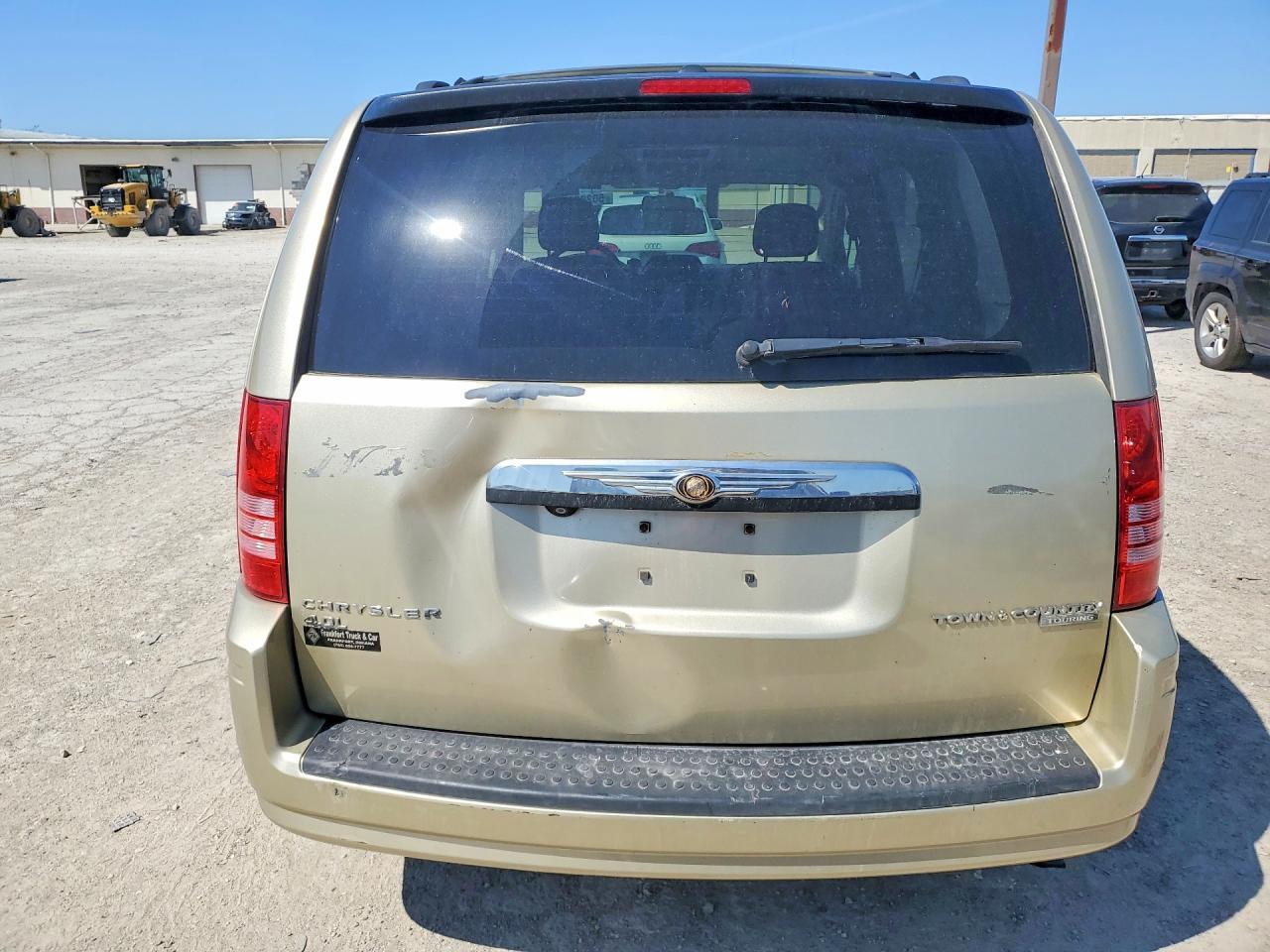 Chrysler Minivan Touring Plus