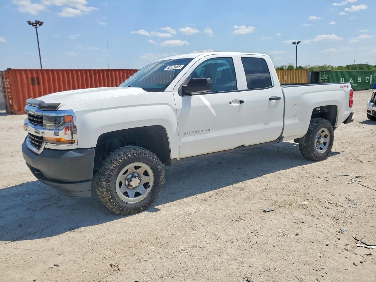 Salvage Chevrolet Silverado Image