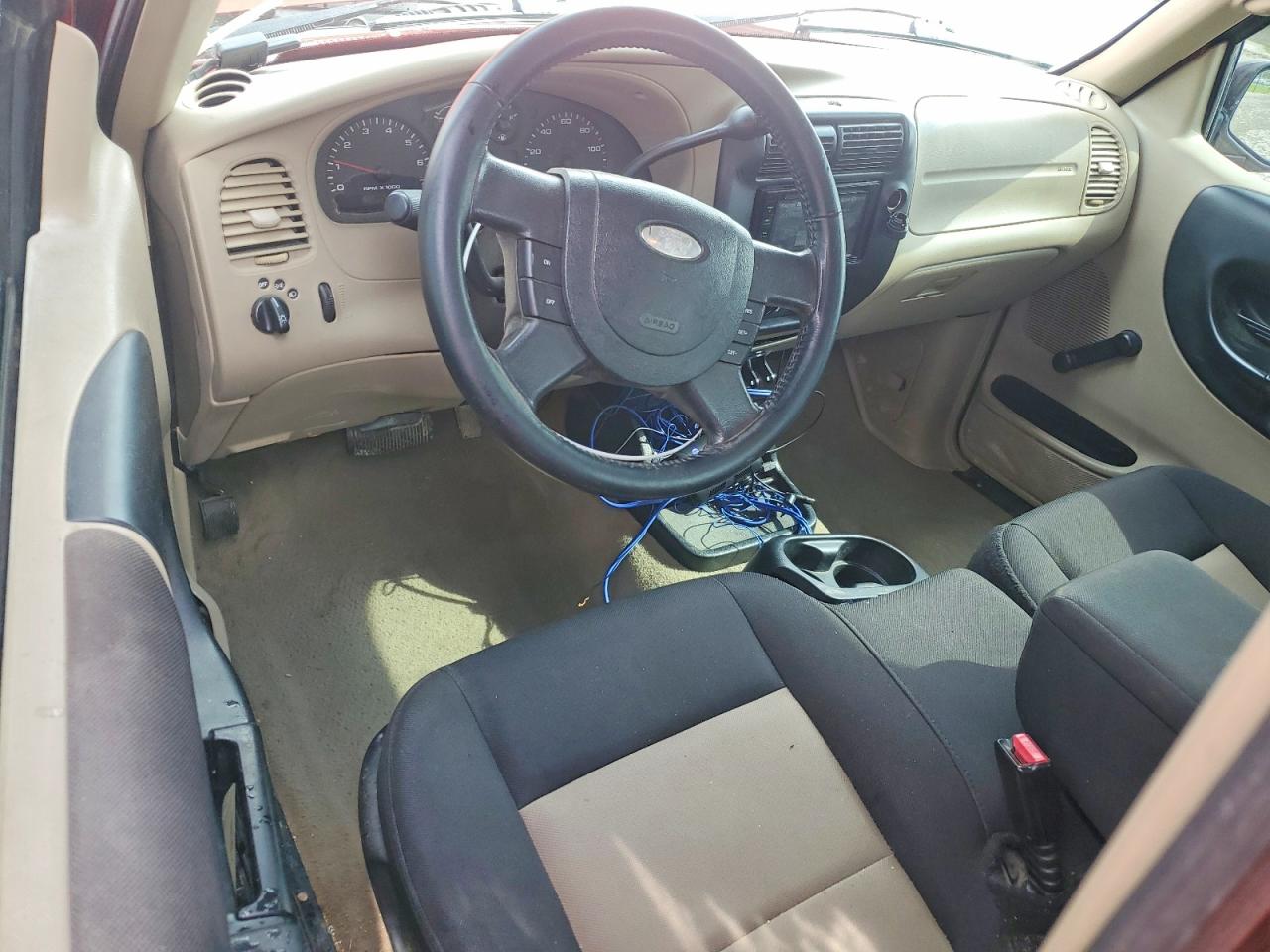 Ford Ranger Super Cab