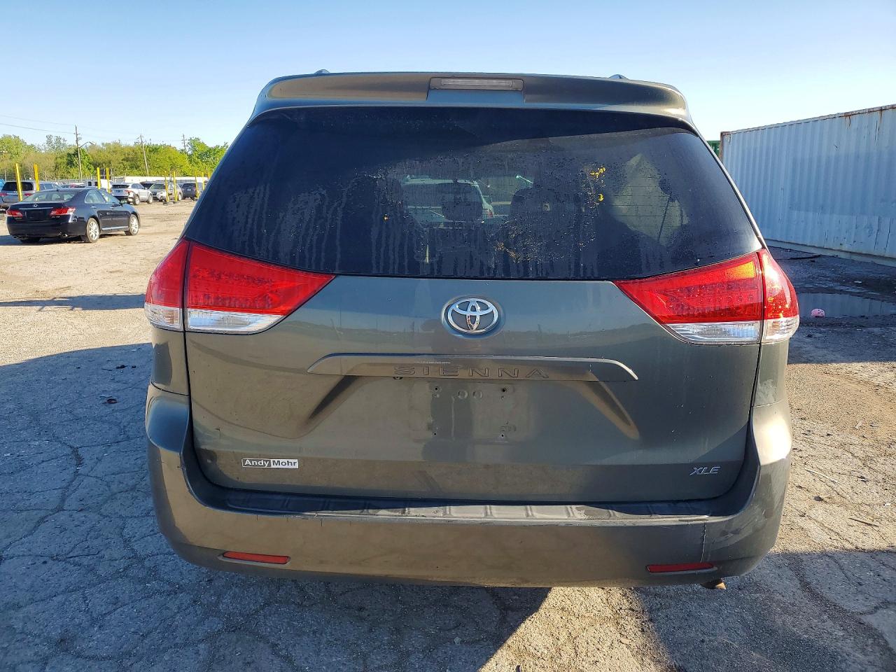Toyota Sienna Xle 8-passenger