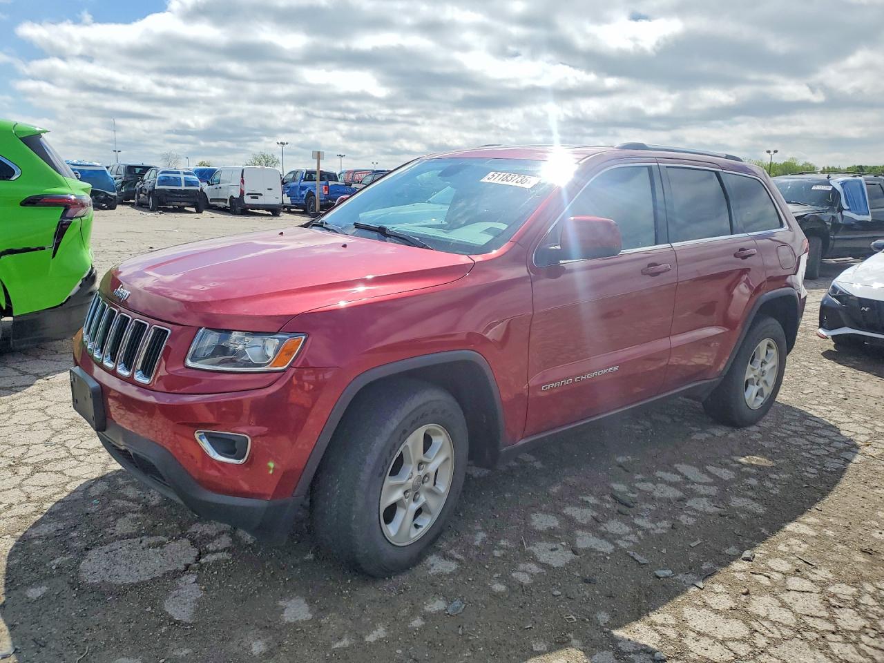 Salvage Jeep Grand Cherokee Image