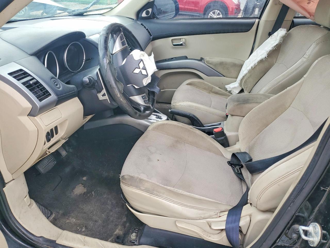 Mitsubishi Outlander Se