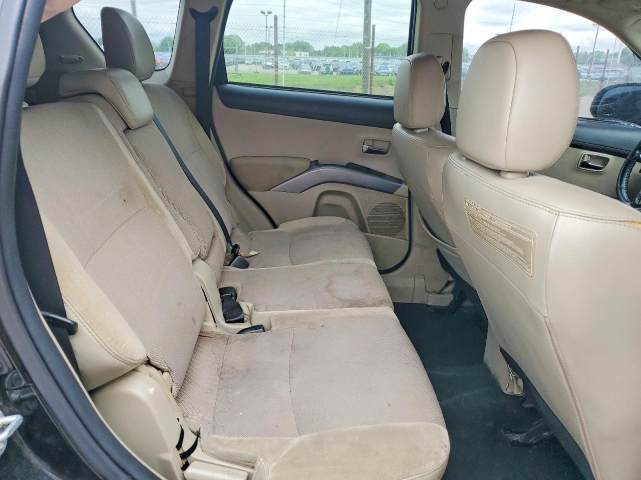 Mitsubishi Outlander Se