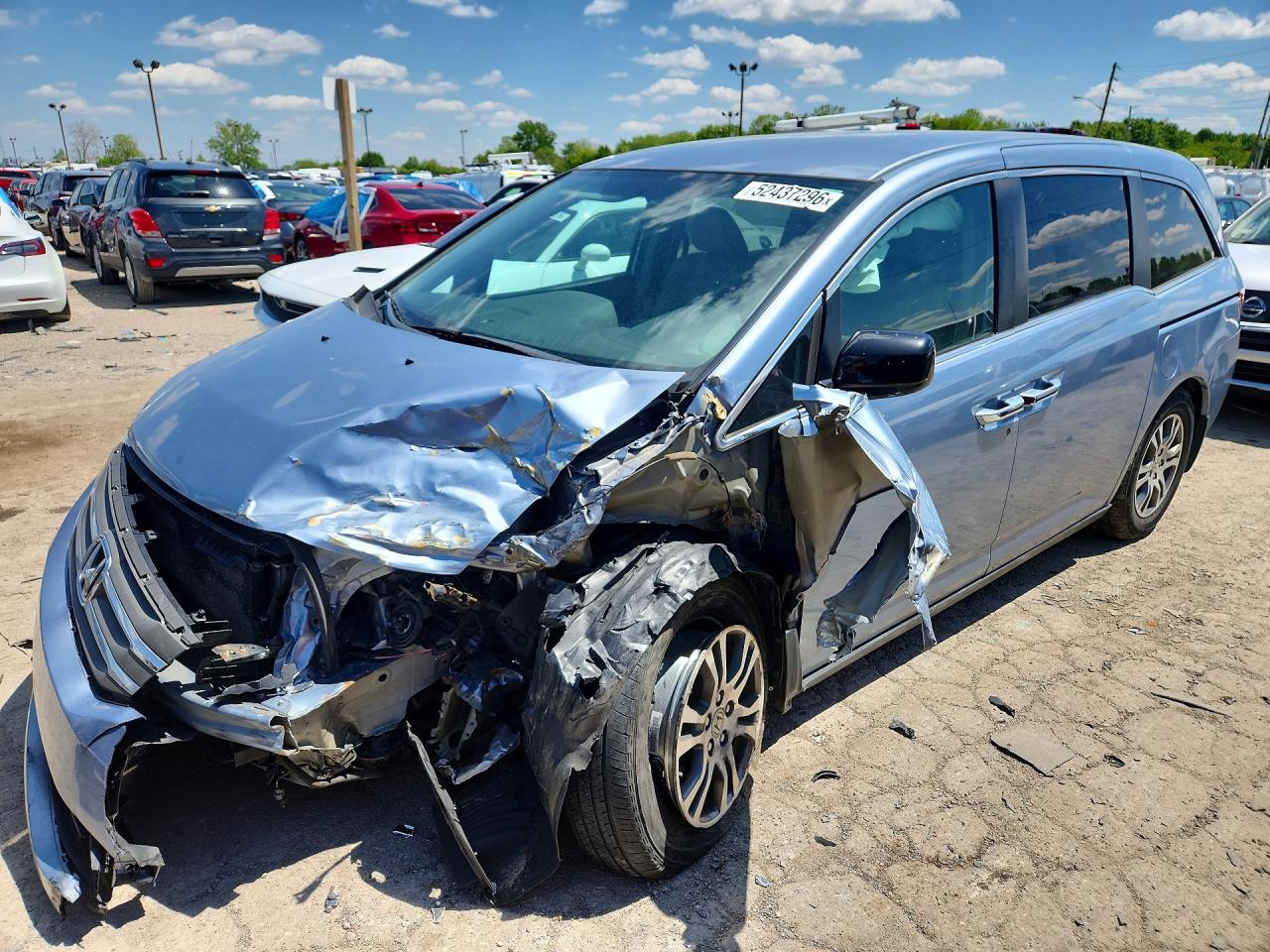 Salvage Honda Odyssey Image