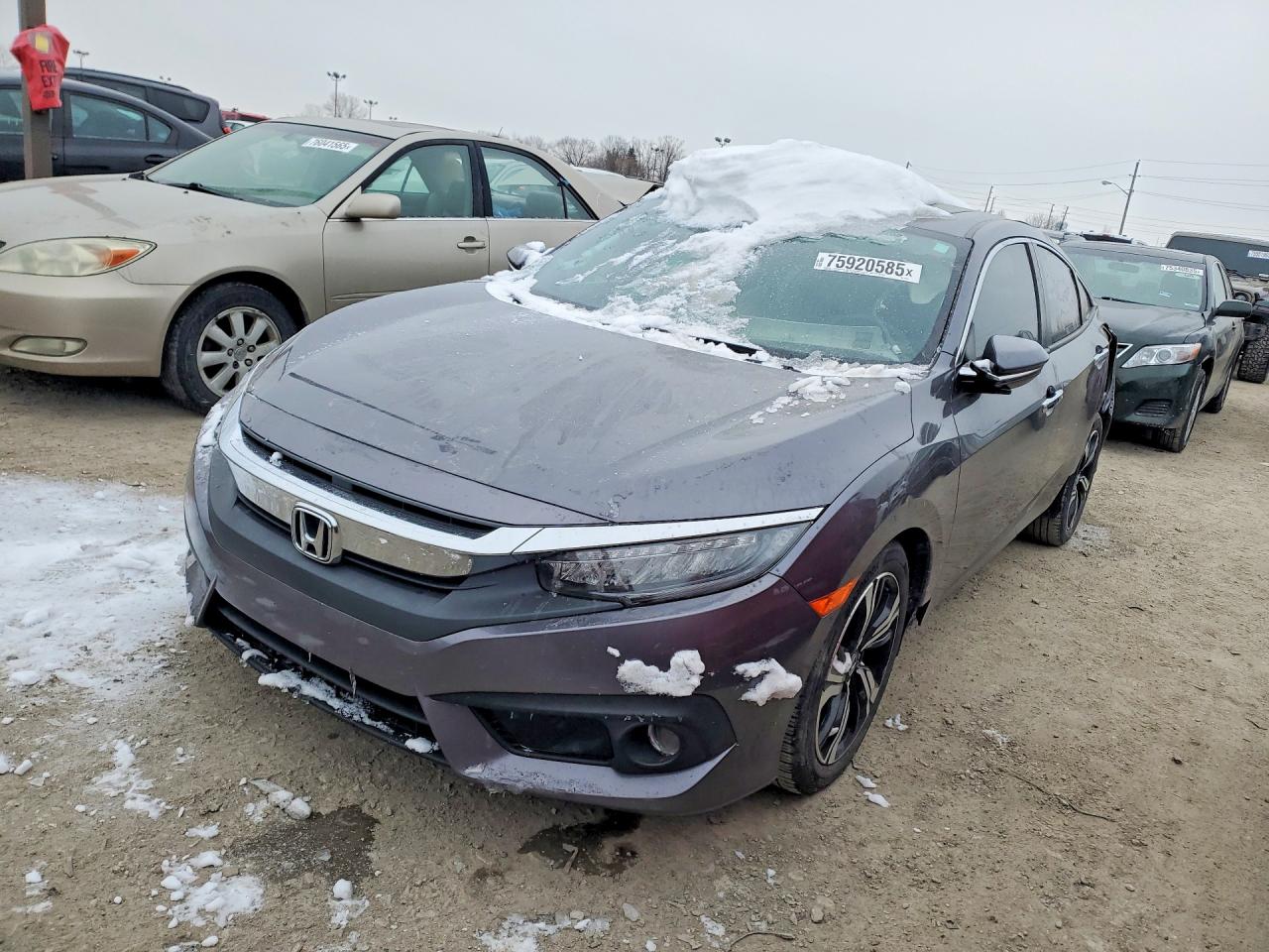 Salvage Honda Civic Image