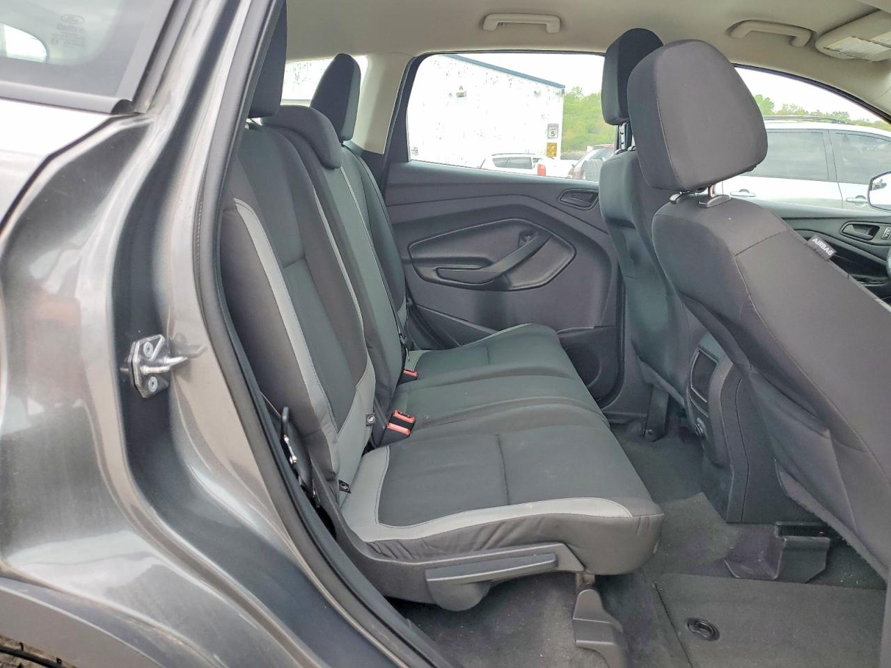 Ford Escape S