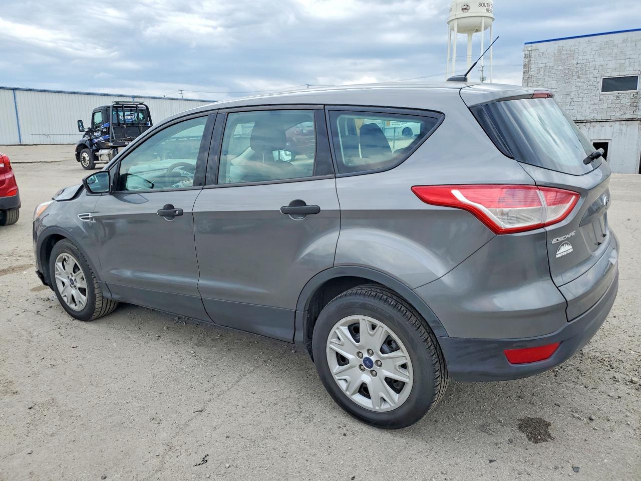 Ford Escape S