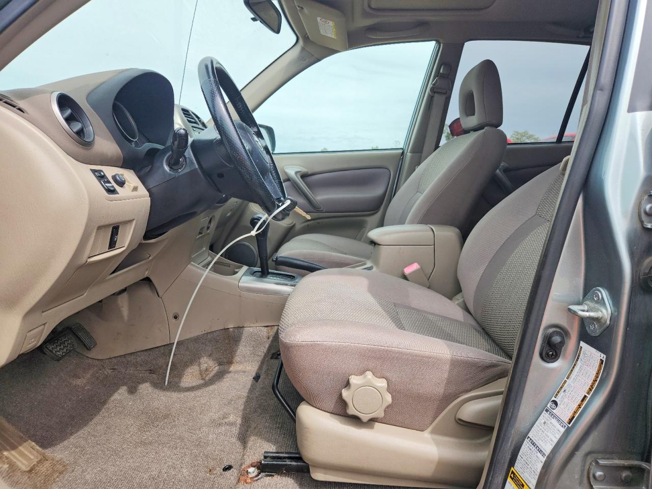 Toyota RAV4 Base