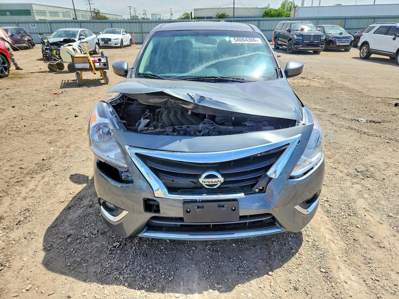 Nissan Versa Sv