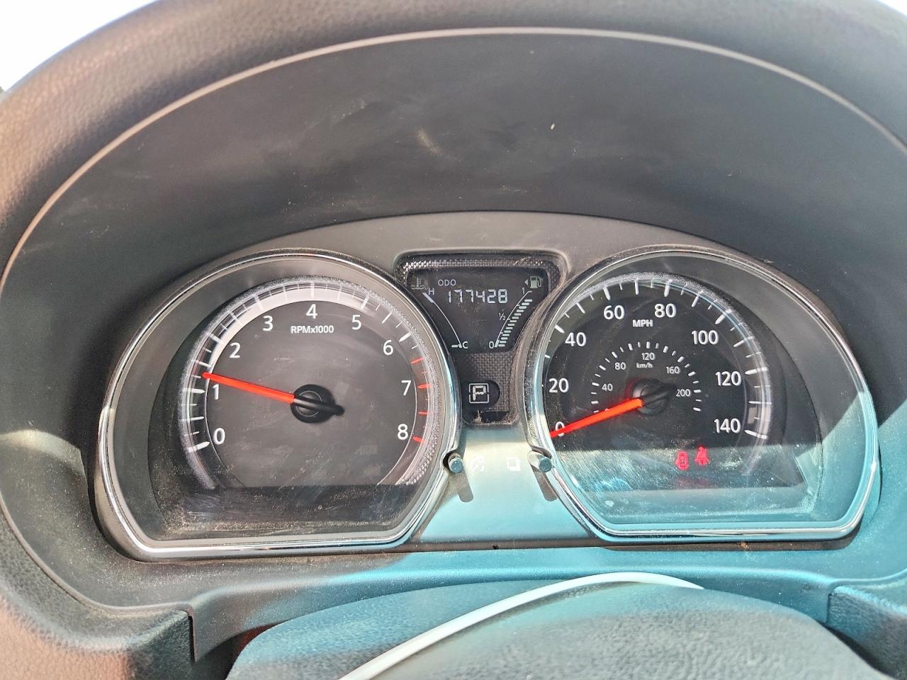 Nissan Versa Sv