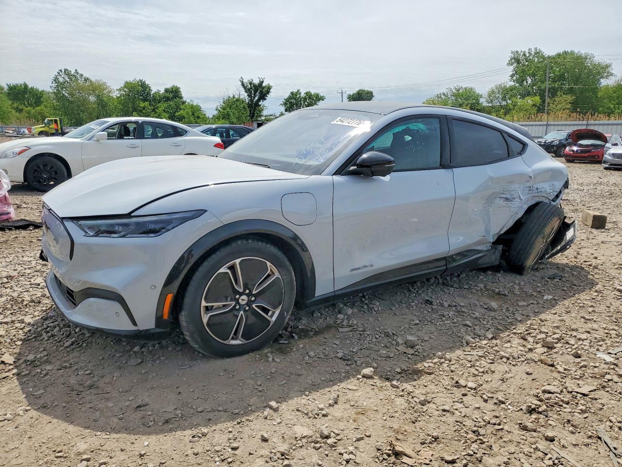 Salvage Ford Mustang Image