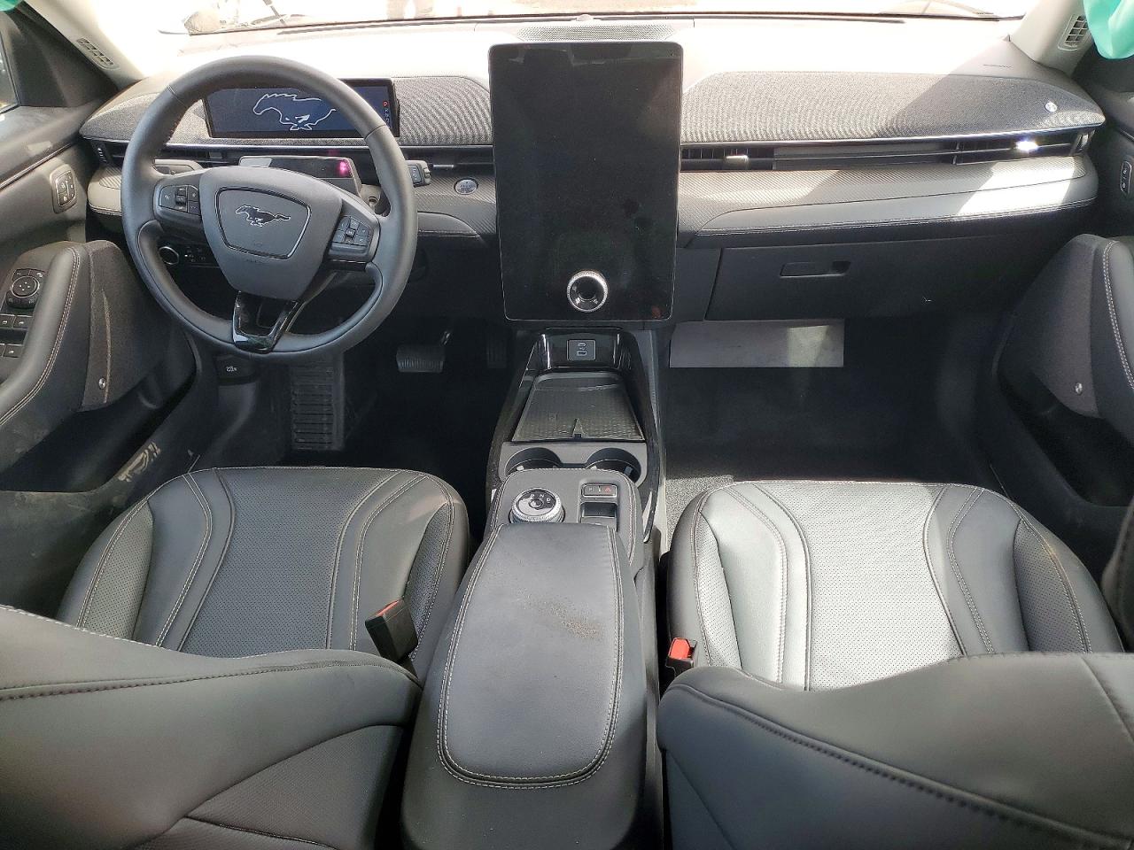 Ford Mustang Premium