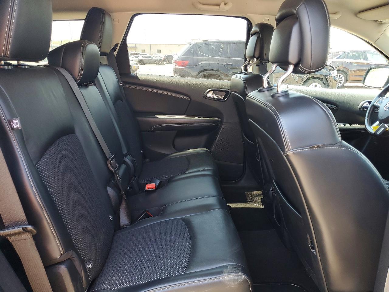 Dodge Journey Crossroad