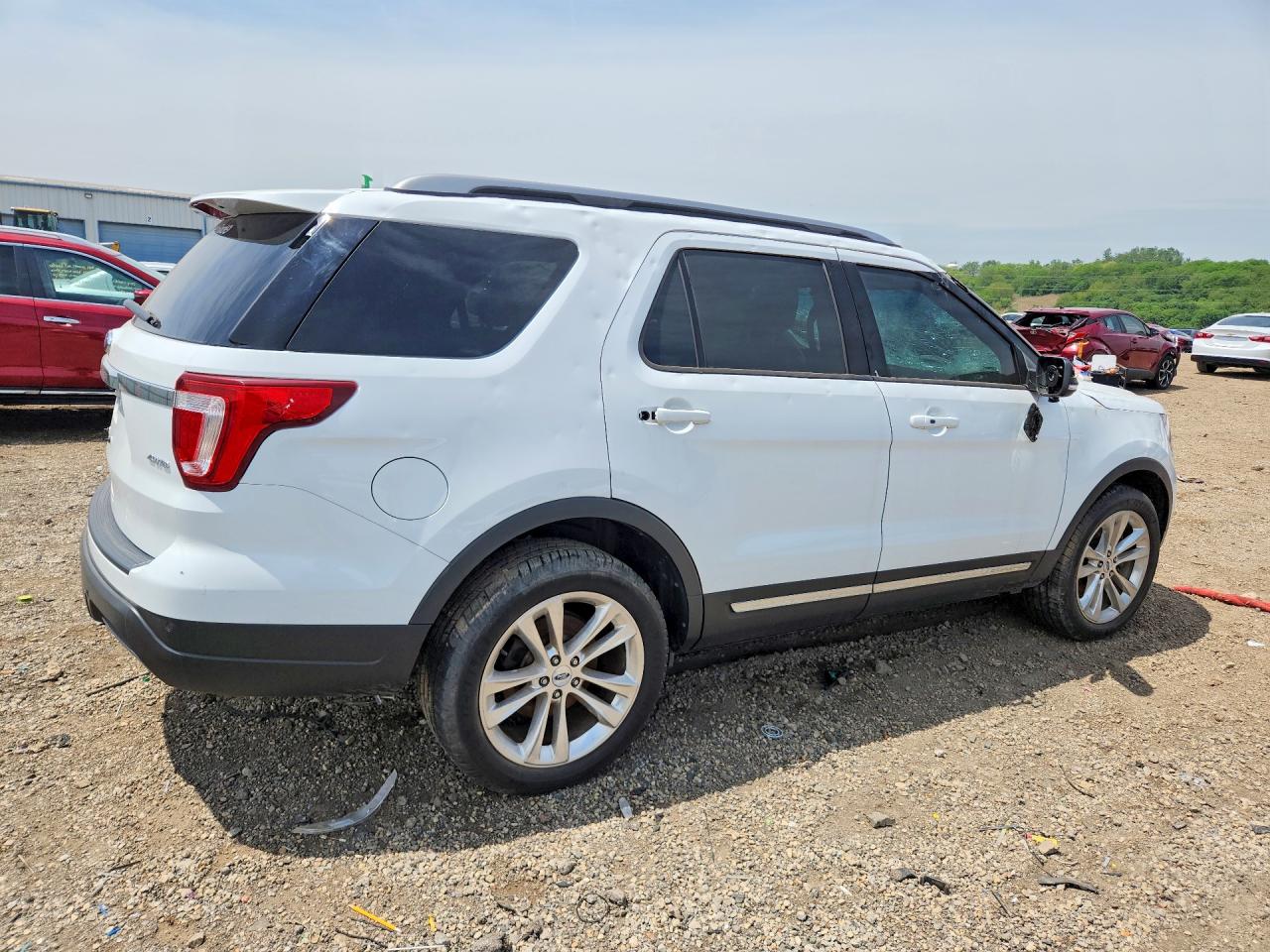 Ford Explorer Xlt