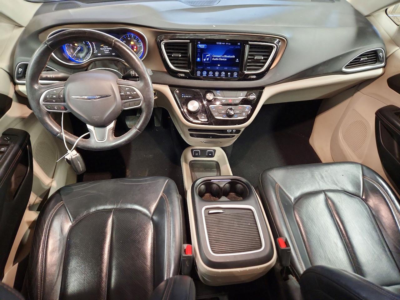 Chrysler Pacifica Touring L Plus