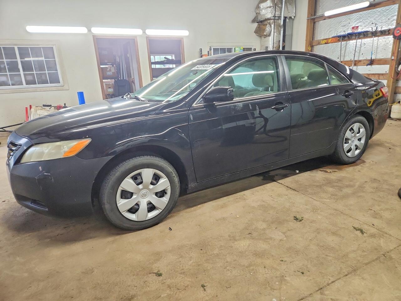 Salvage Toyota Camry Image