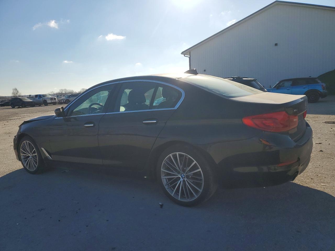 BMW 5 Series Xi