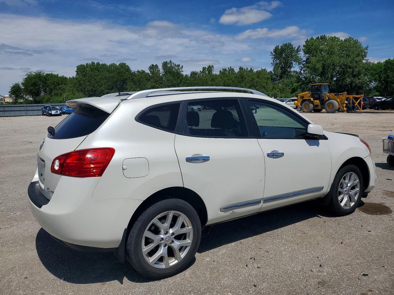 Nissan Rogue S