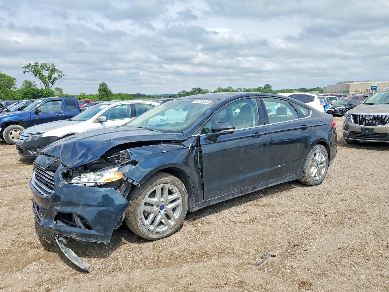 Salvage Ford Fusion Image