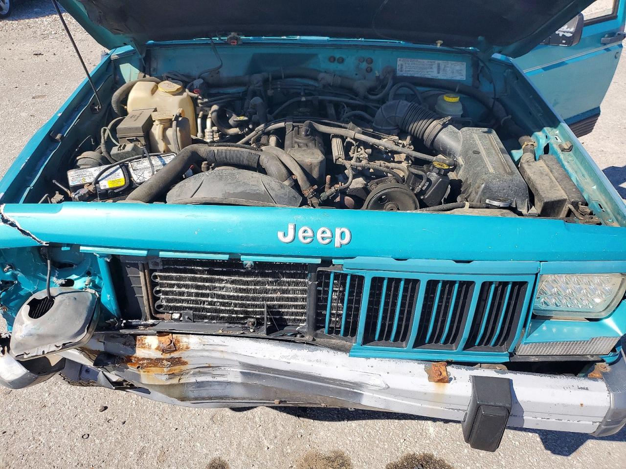 Jeep Cherokee Country