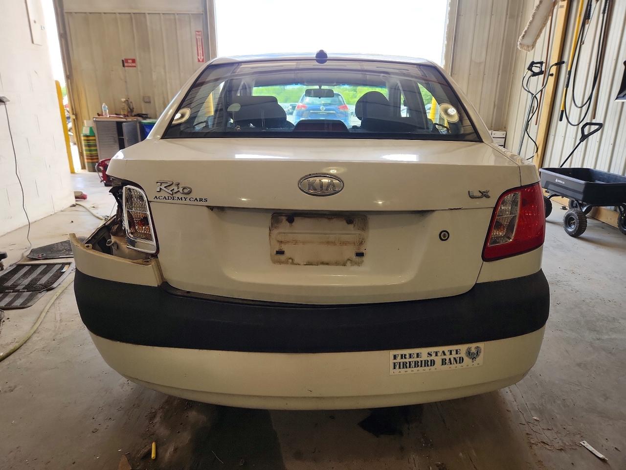 Kia Rio Base