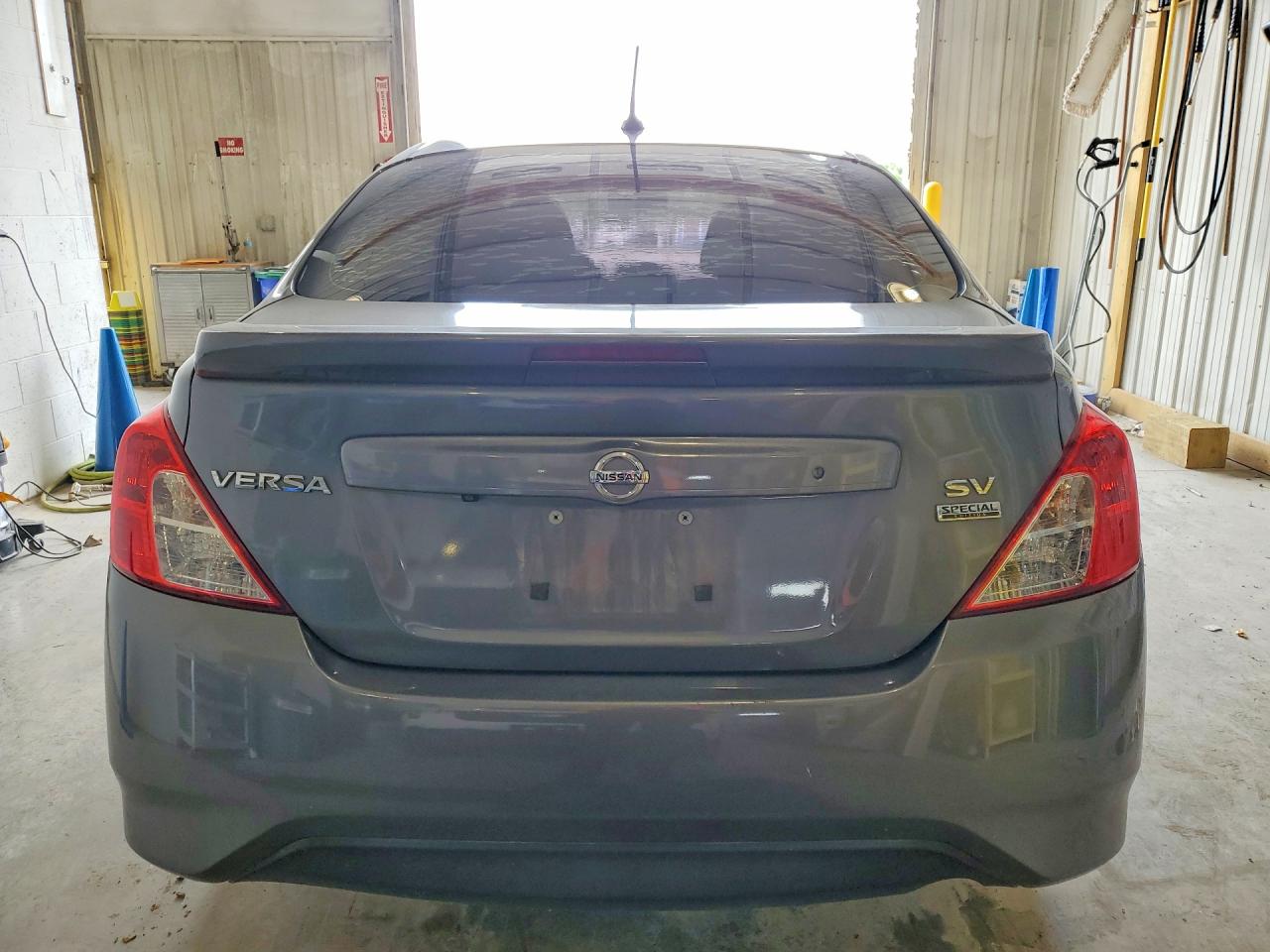 Nissan Versa Sv