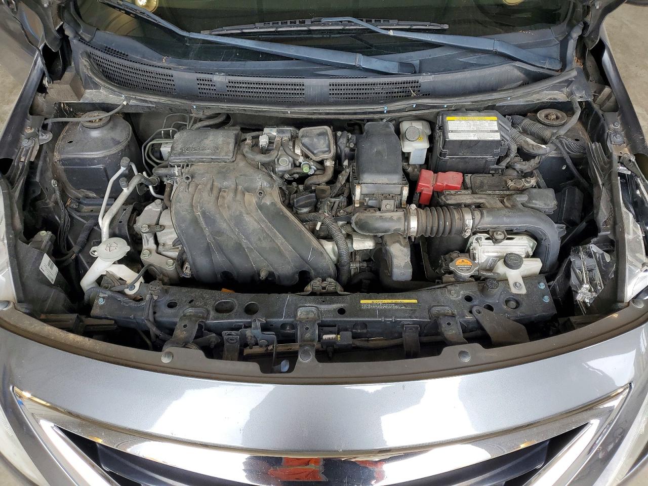 Nissan Versa Sv