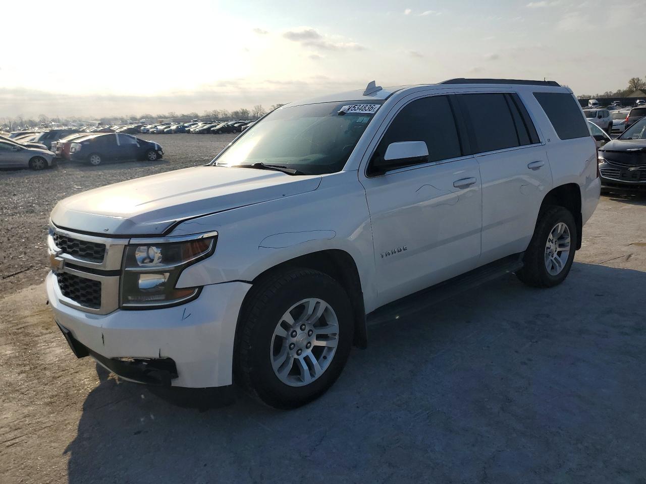 Salvage Chevrolet Tahoe Image