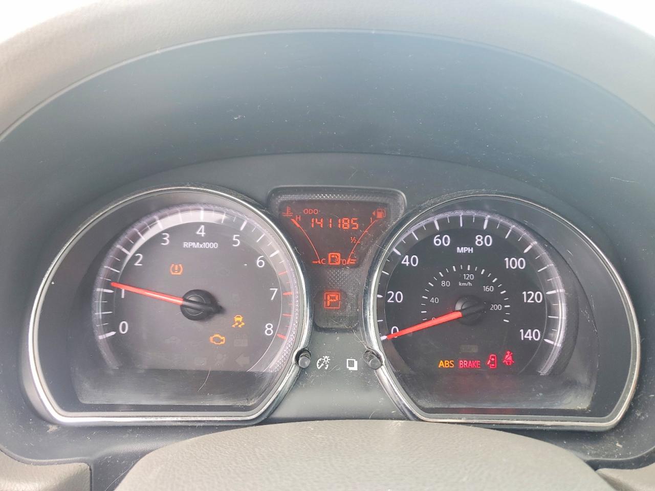 Nissan Versa 1.6 S