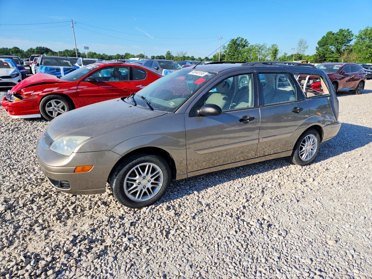 Salvage Ford Focus Image