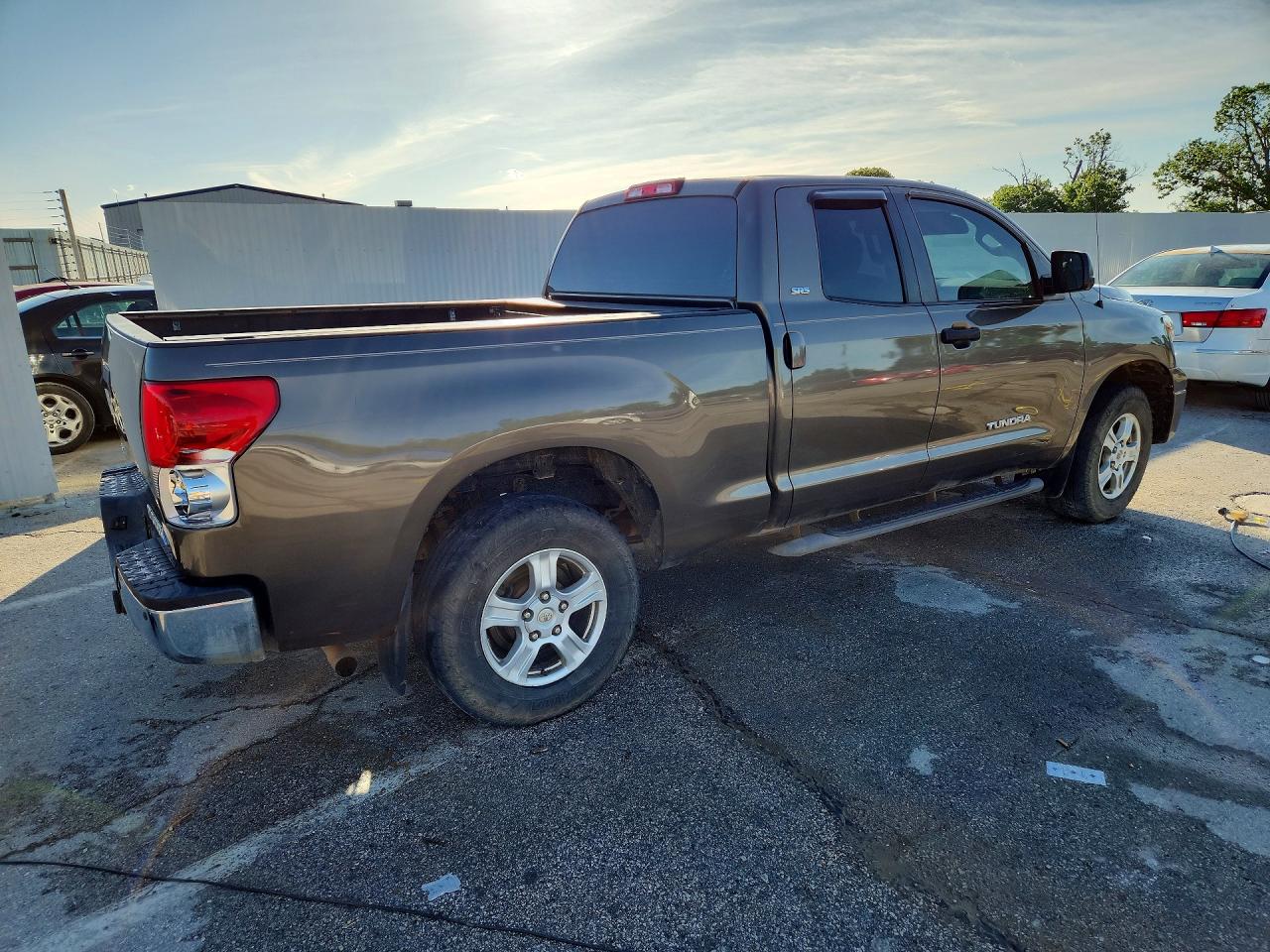 Toyota Tundra Sr5