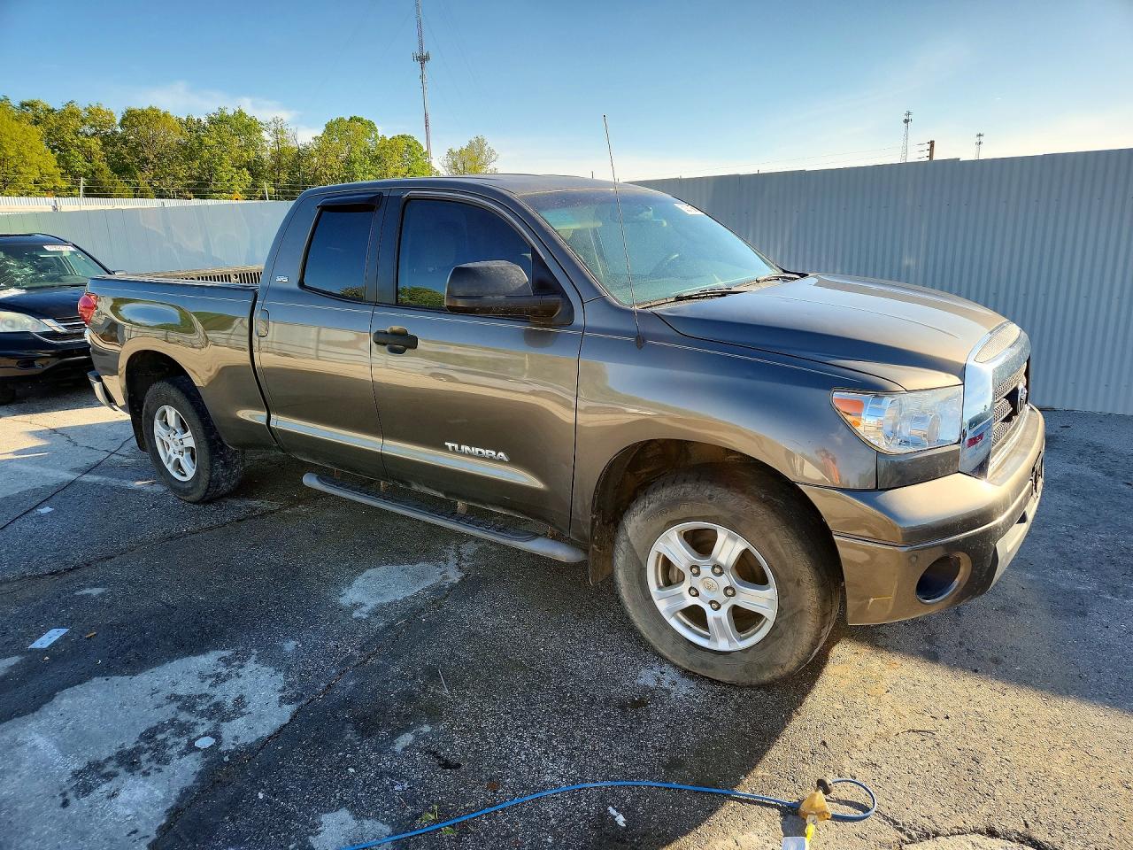 Toyota Tundra Sr5