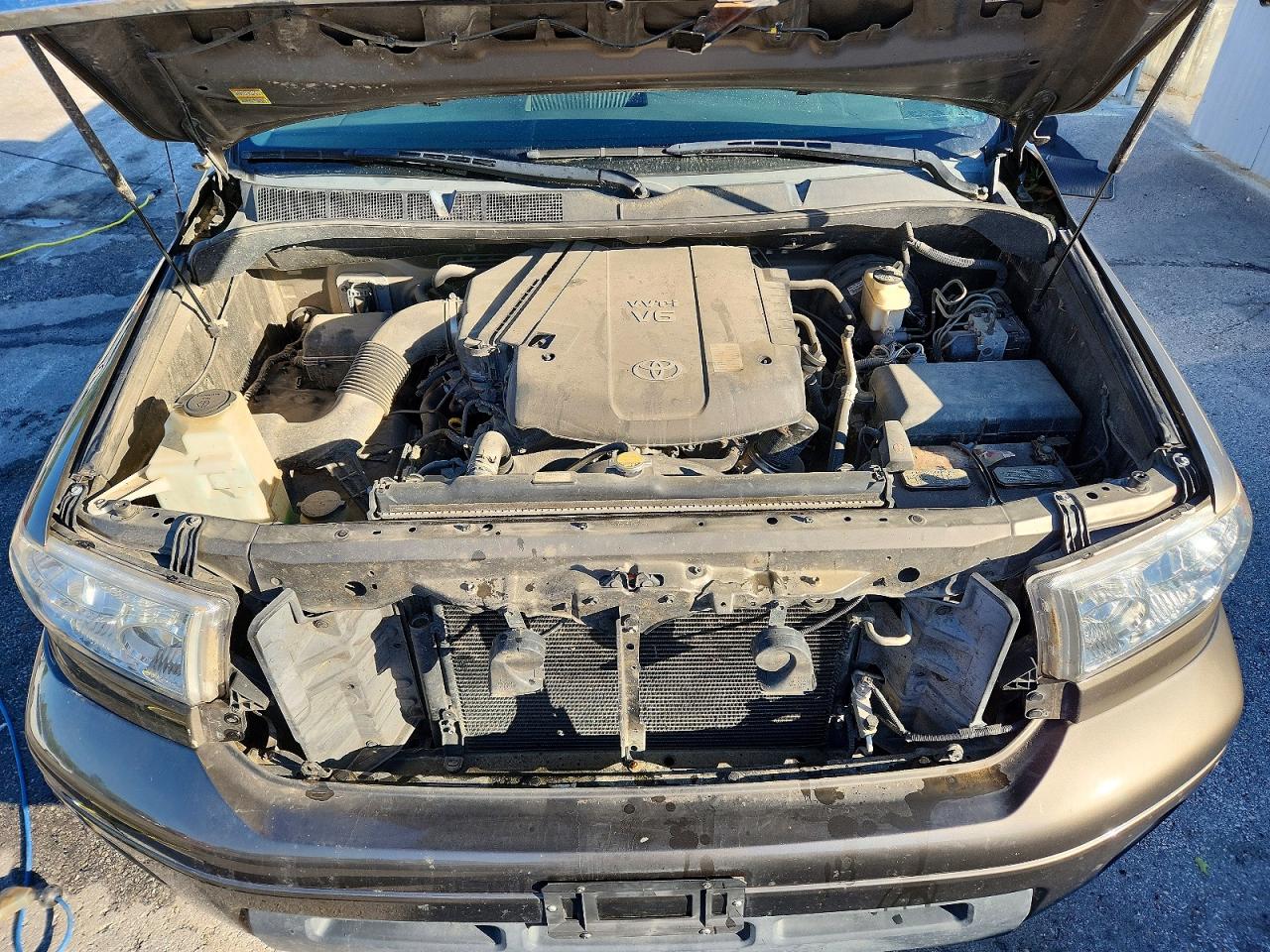 Toyota Tundra Sr5