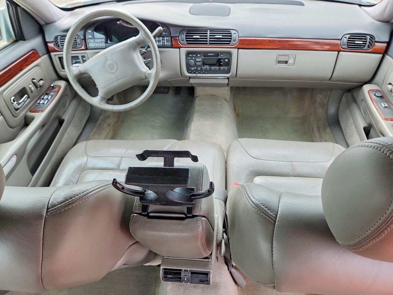 Cadillac DeVille