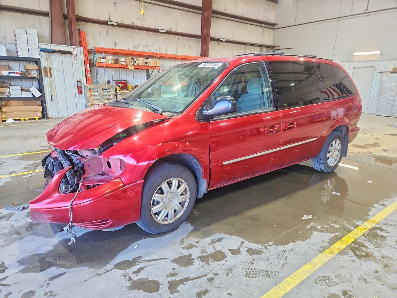 Salvage Chrysler Minivan Image