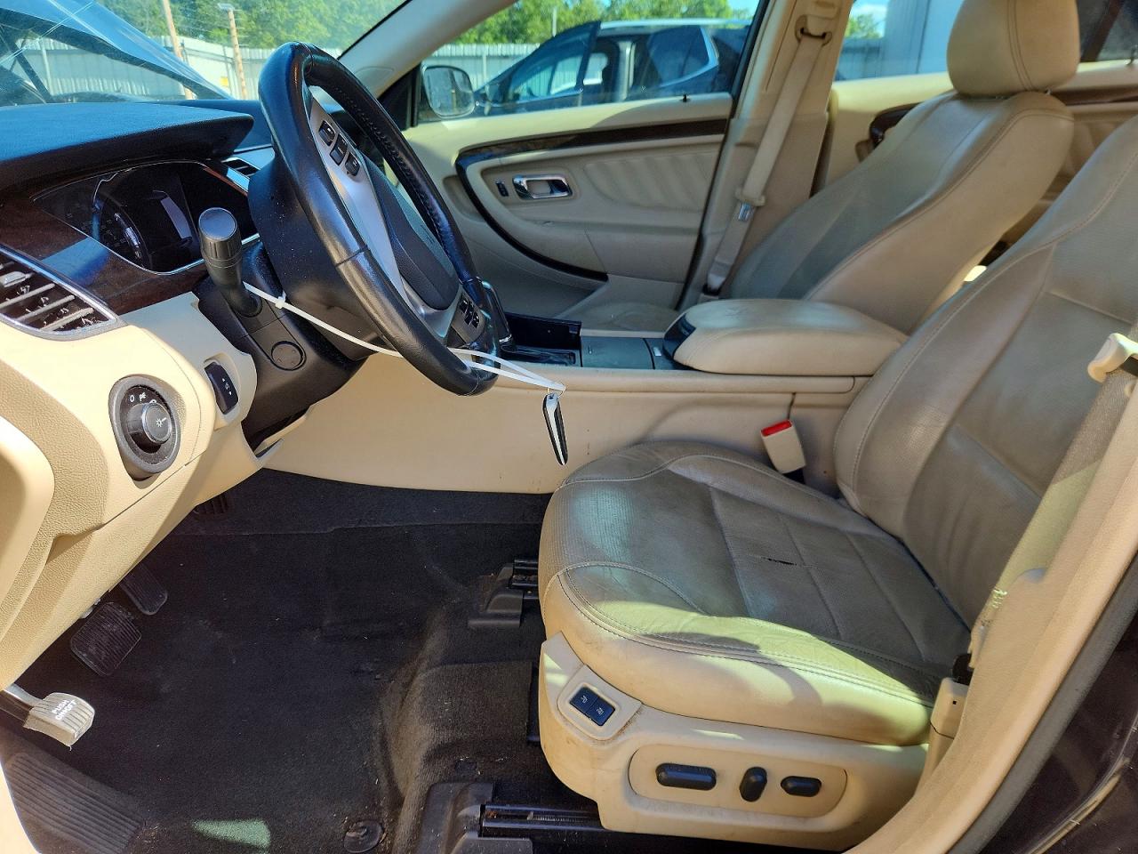 Ford Taurus Limited
