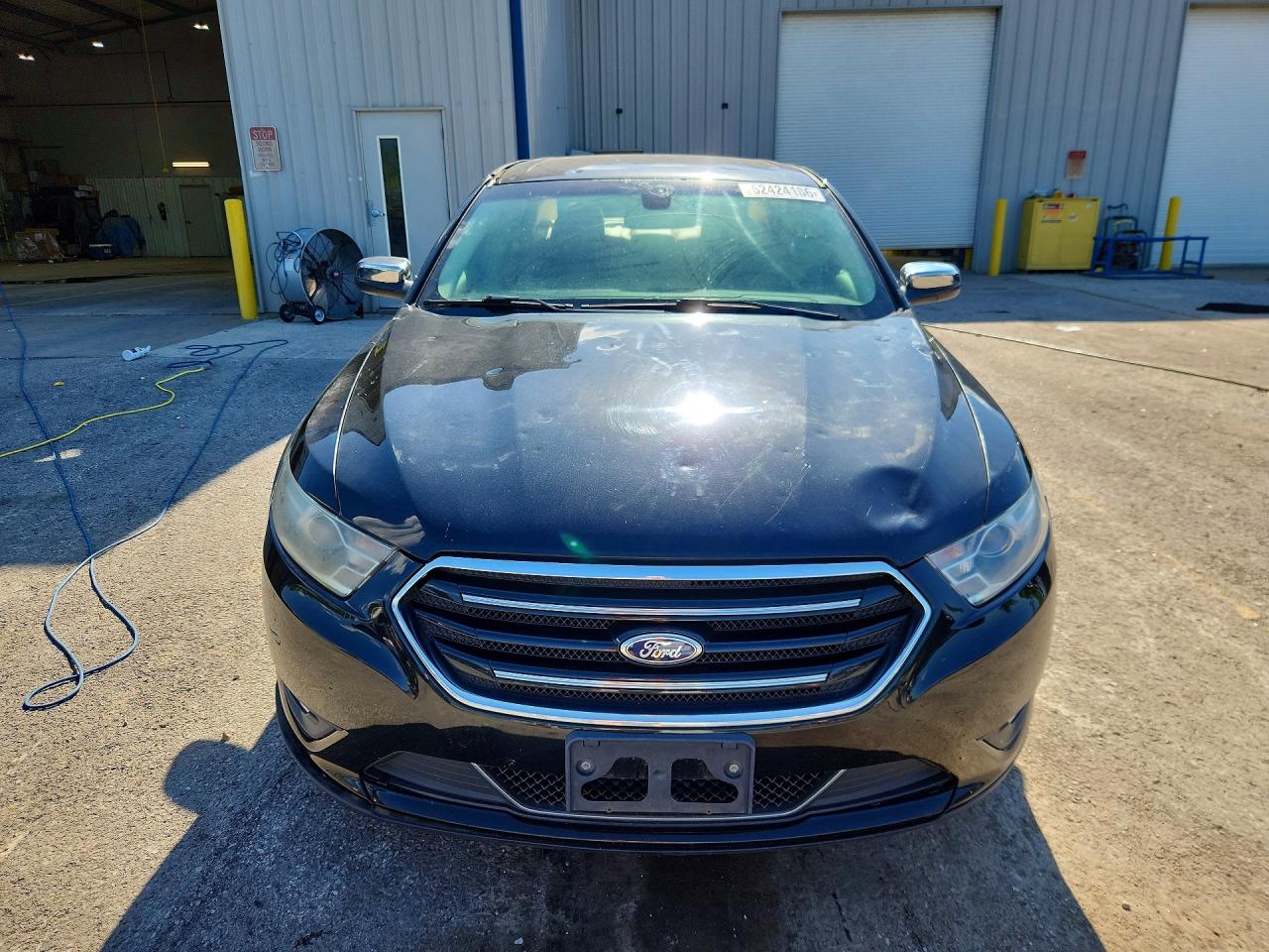 Ford Taurus Limited