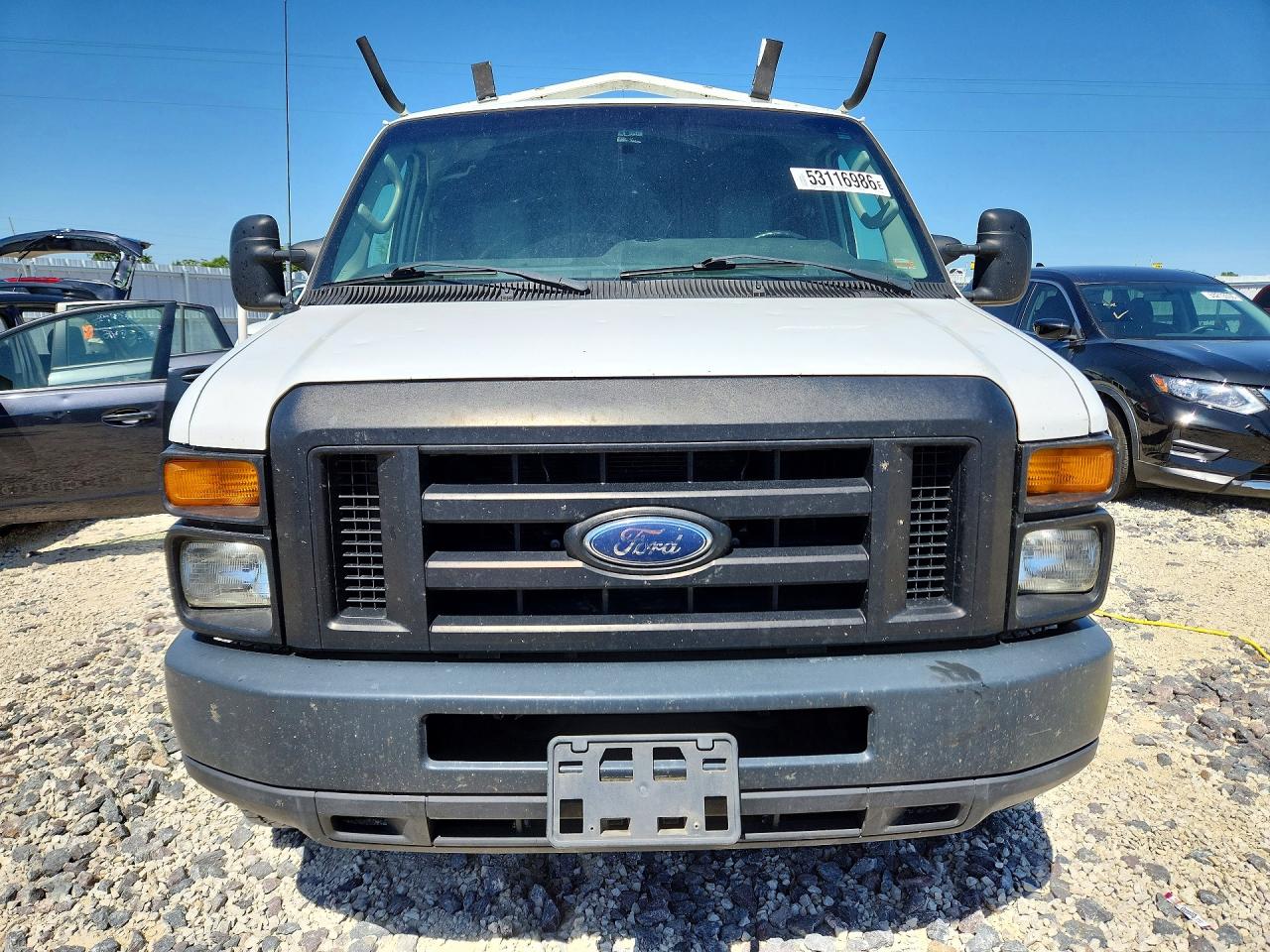 Ford Econoline E250 Van