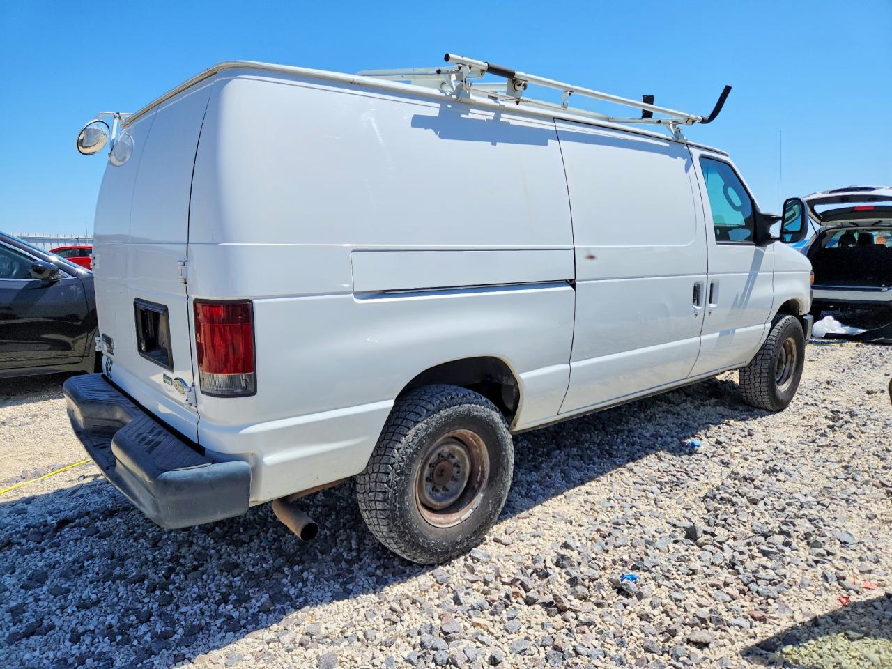 Ford Econoline E250 Van