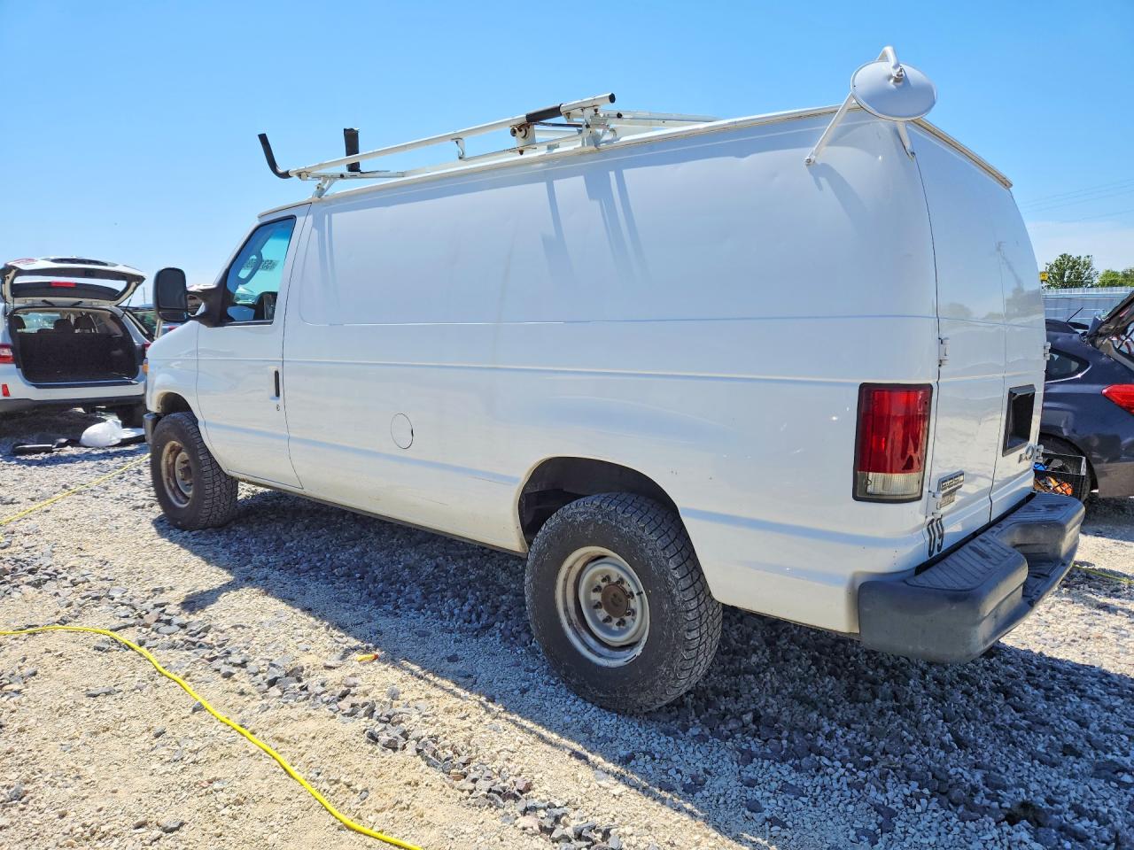 Ford Econoline E250 Van