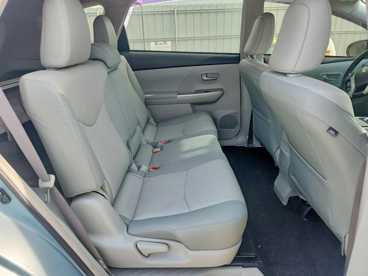 Toyota Prius Five