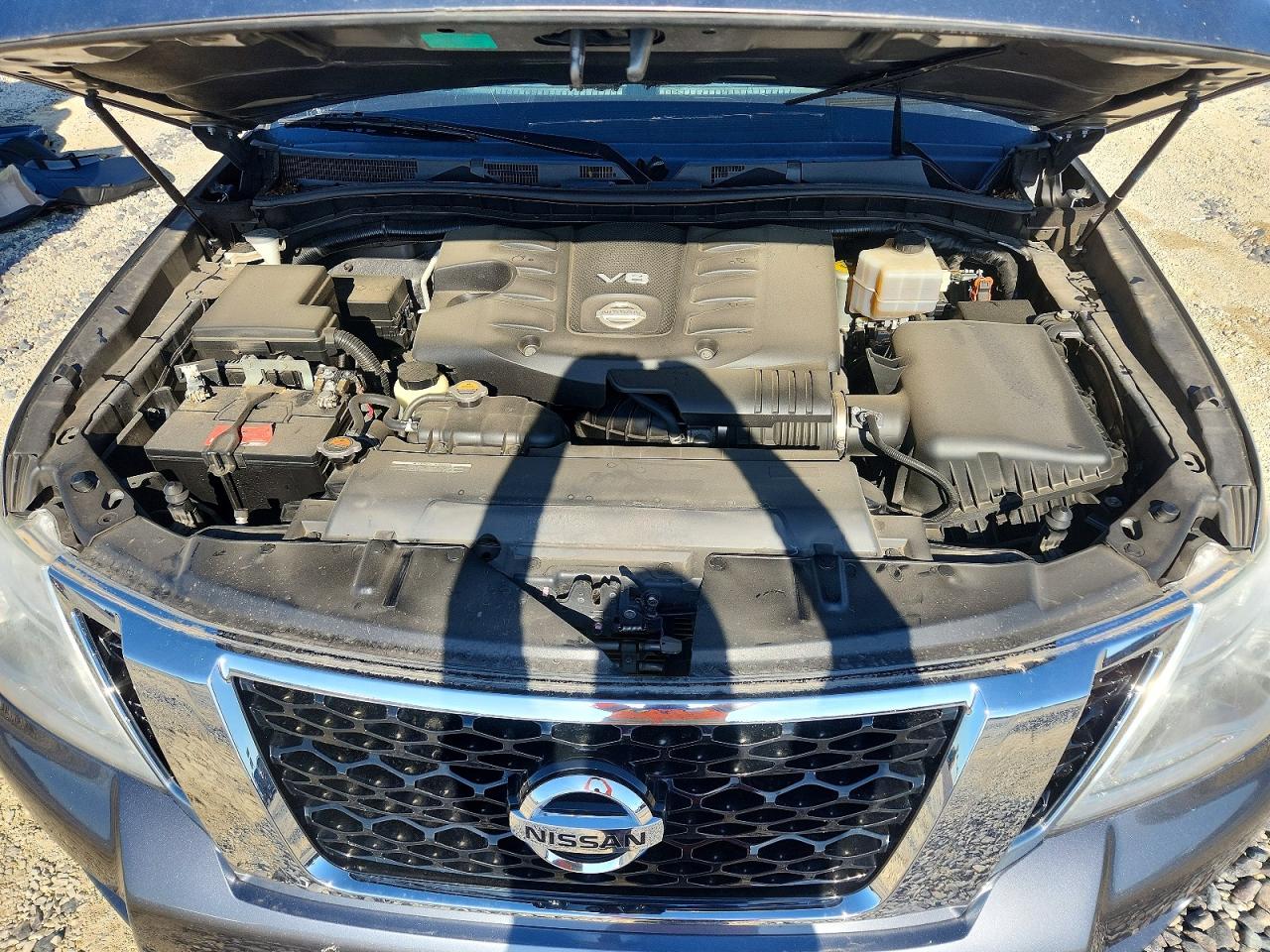 Nissan Armada Platinum