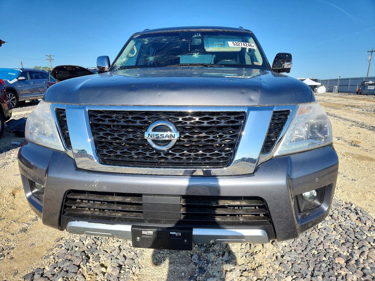 Nissan Armada Platinum